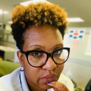 Meet your Posher, Sonia